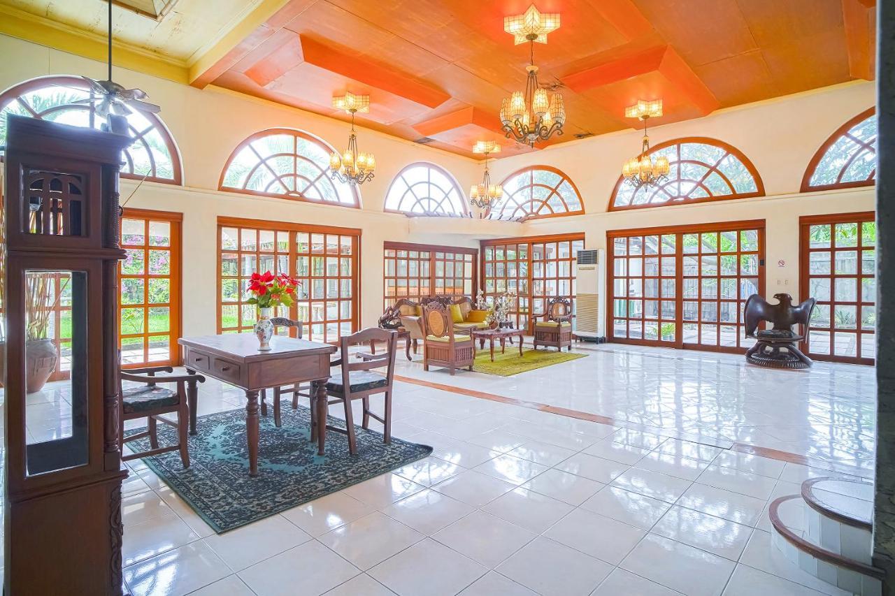 Oyo 775 Star Cove Bed And Breakfast Calaca Εξωτερικό φωτογραφία