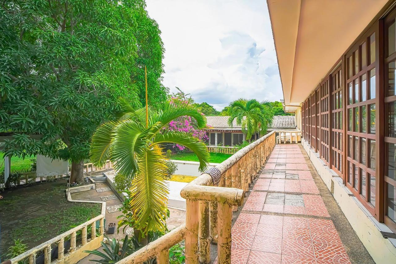 Oyo 775 Star Cove Bed And Breakfast Calaca Εξωτερικό φωτογραφία